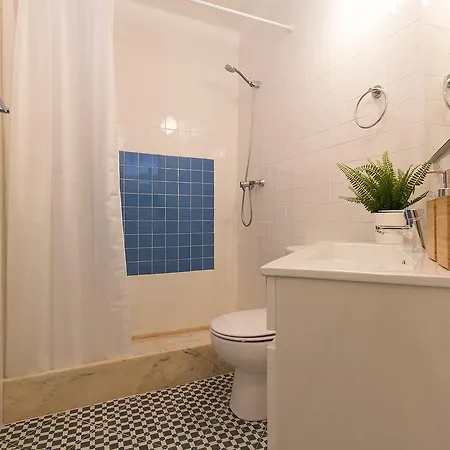 Principe Real Terrace By Homing 아파트 리스본